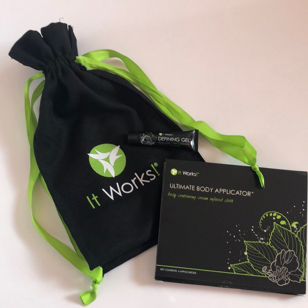 🌟Host Pick🌟It Works! Drawstring Bag